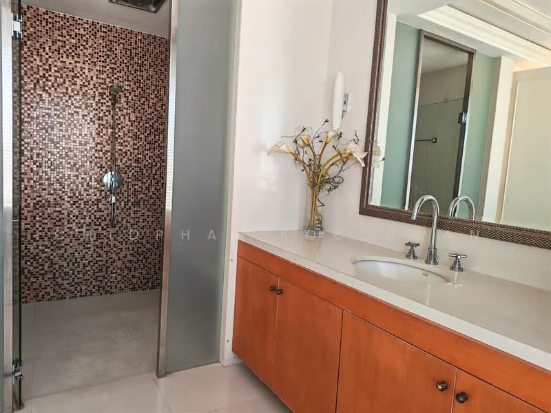 Hampton Thonglor 10, Bangkok, 324 Soi Thonglor 10, Sukhumvit Road, Khlong Tan Nua, Watthana, Bangkok, 4 Bedrooms, 450 sqm, Condo For Sale, by CHIDPHAN KOOSUWAN, 500184394 - DDproperty.com