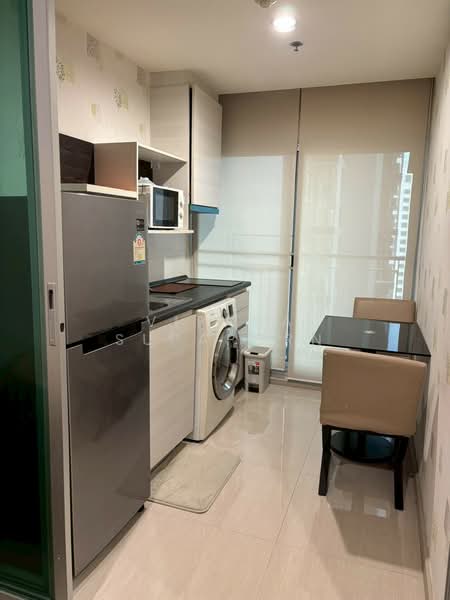 Life Ratchadapisek, Bangkok, 279 Ratchadapisaek Road, Huai Khwang, Huai Khwang, Bangkok, 1 Bedroom, 32 sqm, Condo For Sale, by Vipada Supaporn, 500184406 - DDproperty.com