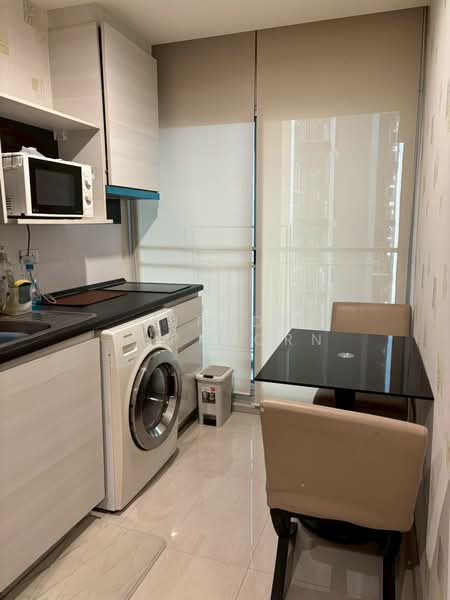 Life Ratchadapisek, Bangkok, 279 Ratchadapisaek Road, Huai Khwang, Huai Khwang, Bangkok, 1 Bedroom, 32 sqm, Condo For Sale, by Vipada Supaporn, 500184406 - DDproperty.com