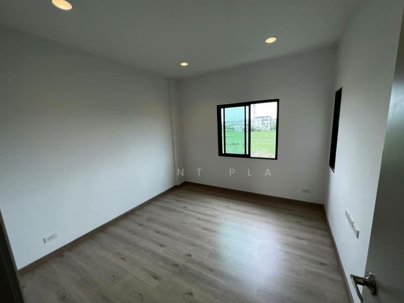 Premium Place Phaholyothin-Ramintra, Bangkok, Tha Rang, Bang Khen, Bangkok, 4 Bedrooms, 170 sqm, Townhouse For Rent, by Agent Pla, 500184417 - DDproperty.com