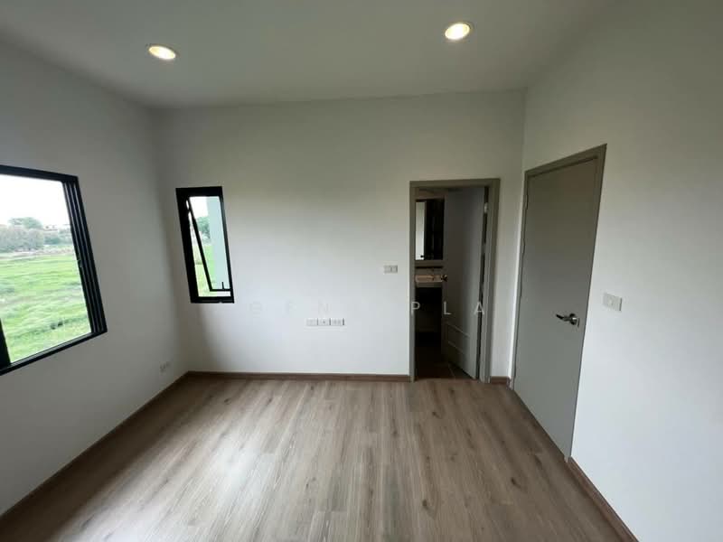 Premium Place Phaholyothin-Ramintra, Bangkok, Tha Rang, Bang Khen, Bangkok, 4 Bedrooms, 170 sqm, Townhouse For Rent, by Agent Pla, 500184417 - DDproperty.com