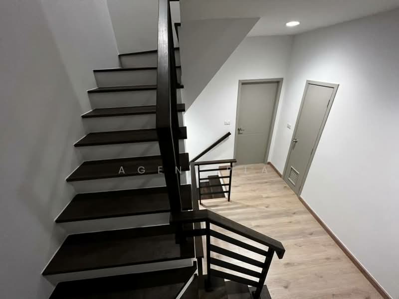 Premium Place Phaholyothin-Ramintra, Bangkok, Tha Rang, Bang Khen, Bangkok, 4 Bedrooms, 170 sqm, Townhouse For Rent, by Agent Pla, 500184417 - DDproperty.com