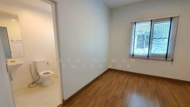 The Ricco Town Watcharapol, Bangkok, Ruammit Pattana, Khlong Tan Nuea, Tha Rang, Bang Khen, Bangkok, 3 Bedrooms, 200 sqm, Townhouse For Sale, by Napatsawan Tamjorhor, 500184444 - DDproperty.com