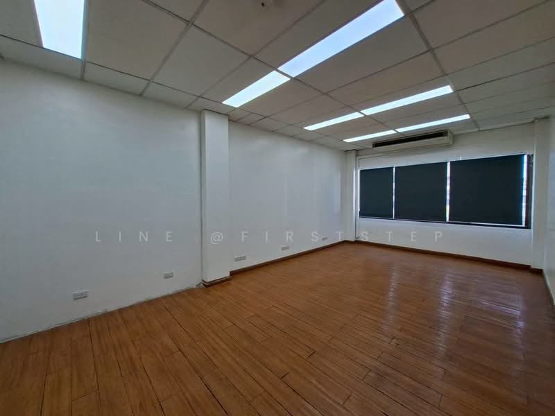 Office Space, Sathorn-Lumpini, Near MRT Lumpini, Bangkok, Thung Maha Mek, Sathon, Bangkok, , 184 sqm, Office Space For Rent, by LINE @firststep, 500184462 - DDproperty.com