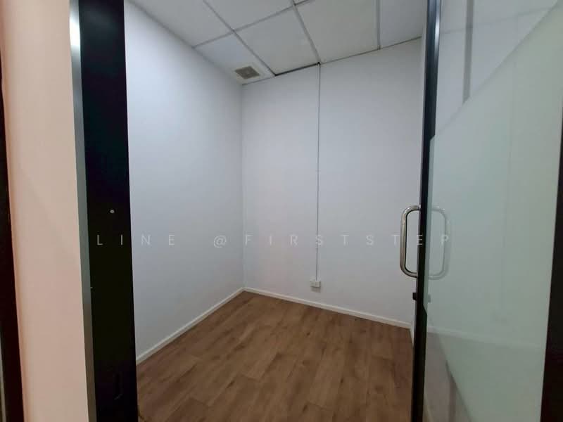Office Space, Sathorn-Lumpini, Near MRT Lumpini, Bangkok, Thung Maha Mek, Sathon, Bangkok, , 184 sqm, Office Space For Rent, by LINE @firststep, 500184462 - DDproperty.com