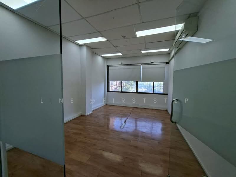 Office Space, Sathorn-Lumpini, Near MRT Lumpini, Bangkok, Thung Maha Mek, Sathon, Bangkok, , 184 sqm, Office Space For Rent, by LINE @firststep, 500184462 - DDproperty.com