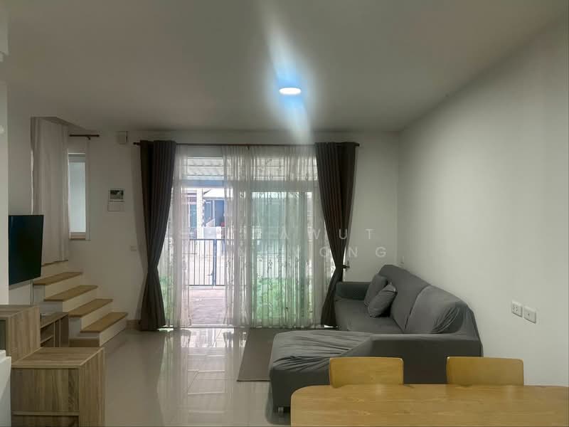 Q District Gusto Kingkaew-Suvarnabhumi, Samut Prakan, Soi Kingkaew 37/5, Kingkaew Road, Rachathewa, Bang Plee, Samut Prakan, 4 Bedrooms, 132 sqm, Townhouse For Sale, by Settawut Leenavong, 500184466 - DDproperty.com