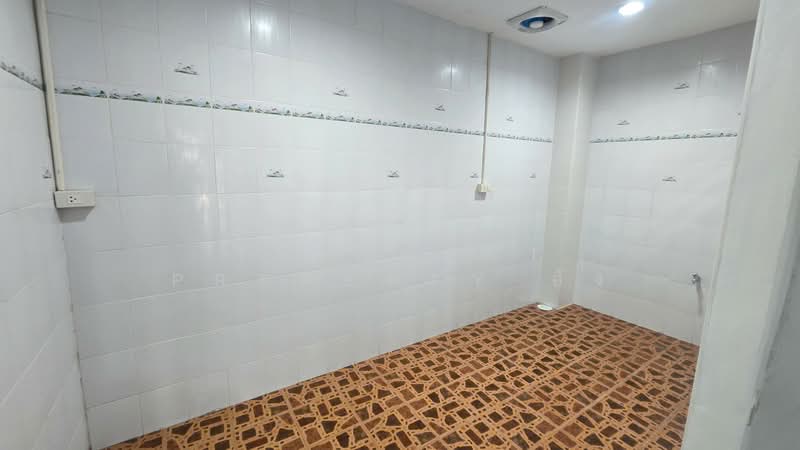 พีเคแลนด์แอนด์เฮ้าส์ ประชาอุทิศ 90, Samut Prakan, Ban Khlong Suan, Phra Samut Jadee, Samut Prakan, 2 Bedrooms, 100 sqm, Townhouse For Sale, by The Best Property อัง, 500184491 - DDproperty.com