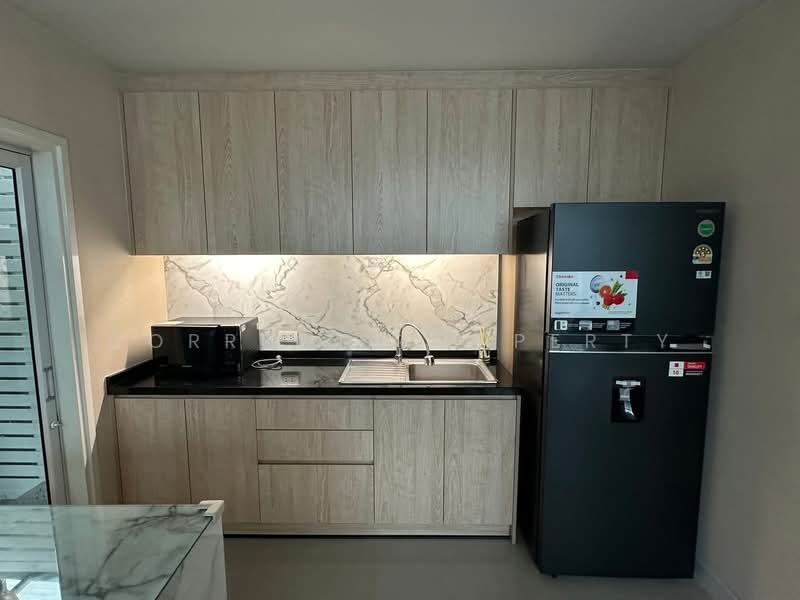 Areeya Como Bangna - Wongwaen, Samut Prakan, Mahachai Road, Bangphli Yai, Bang Plee, Samut Prakan, 3 Bedrooms, 165 sqm, Semi-Detached House (Twin House) For Rent, by Correct Property, 500184495 - DDproperty.com