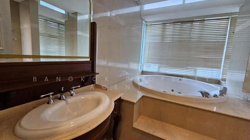 The Bangkok Sukhumvit 43, Bangkok, Soi Sukhumvit 43, Khlong Tan Nua, Watthana, Bangkok, 2 Bedrooms, 112 sqm, Condo For Rent, by BANGKOK PROPERTY AGENTS, 500184501 - DDproperty.com