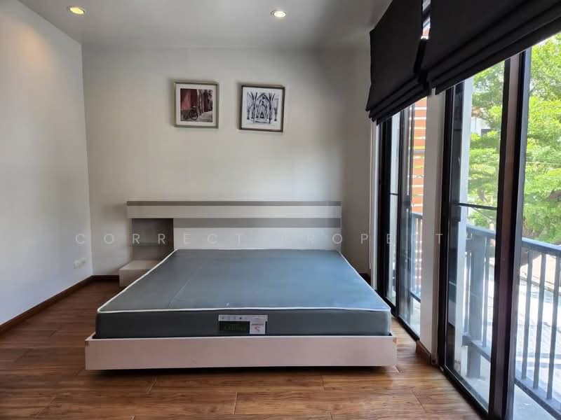 Areeya Mandarina Sukhumvit 77, Bangkok, Sukhumvit 77 Road (On Nut), Suan Luang, Suan Luang, Bangkok, 3 Bedrooms, 33 sqm, Townhouse For Rent, by Correct Property, 500184550 - DDproperty.com