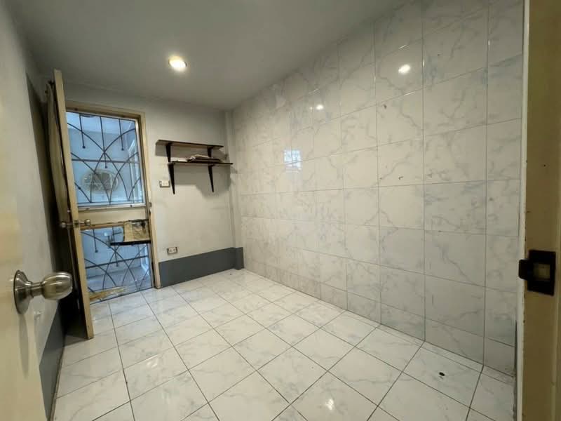 Areeyachaba Nuanchan 56, Bangkok, Soi Nuanchan 56, Nuan Chan, Bueng Kum, Bangkok, 3 Bedrooms, 300 sqm, Single Detached House For Sale, by ลี, 500184551 - DDproperty.com