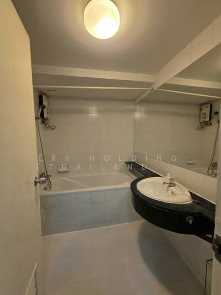 Raintree Villa, Bangkok, 108 198 Soi Sukhumvit 53, Khlong Tan Nua, Watthana, Bangkok, 1 Bedroom, 31 sqm, Condo For Sale, by ERA Holding (Thailand) Co., Ltd., 500184588 - DDproperty.com