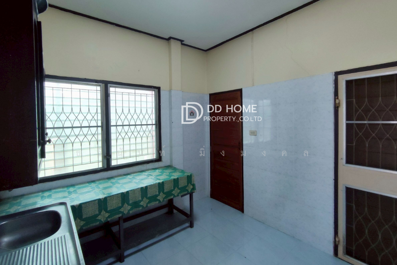 Kristsada Nakorn 10, Nonthaburi, Rattanathibet Road, Bang Rak Pattana, Bang Bua Thong, Nonthaburi, 3 Bedrooms, 110 sqm, Semi-Detached House (Twin House) For Sale, by ธวินันท์ มิ่งมงคล, 500184660 - DDproperty.com