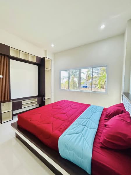 บ้านให้เช่า 3 ห้องนอน ในเขตมาบประชันฝั่งตะวันออก พัทยา, ชลบุรี, บางละมุง, บางละมุง, ชลบุรี, 180 ตร.ม., บ้านเดี่ยว ให้เช่า, โดย PLC real estate, 500184730 - DDproperty.com