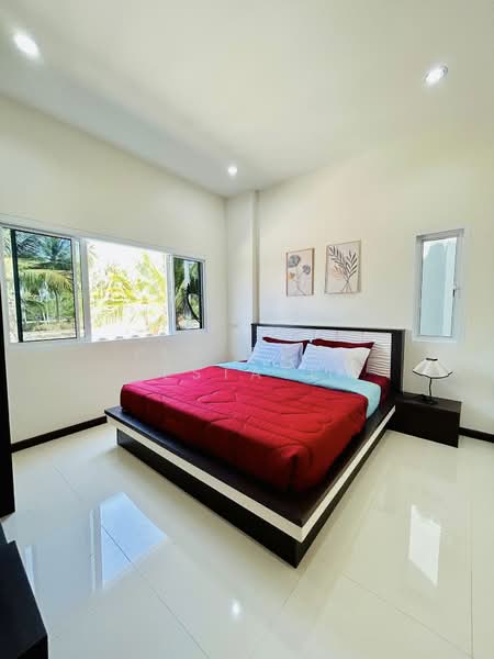 บ้านให้เช่า 3 ห้องนอน ในเขตมาบประชันฝั่งตะวันออก พัทยา, ชลบุรี, บางละมุง, บางละมุง, ชลบุรี, 180 ตร.ม., บ้านเดี่ยว ให้เช่า, โดย PLC real estate, 500184730 - DDproperty.com