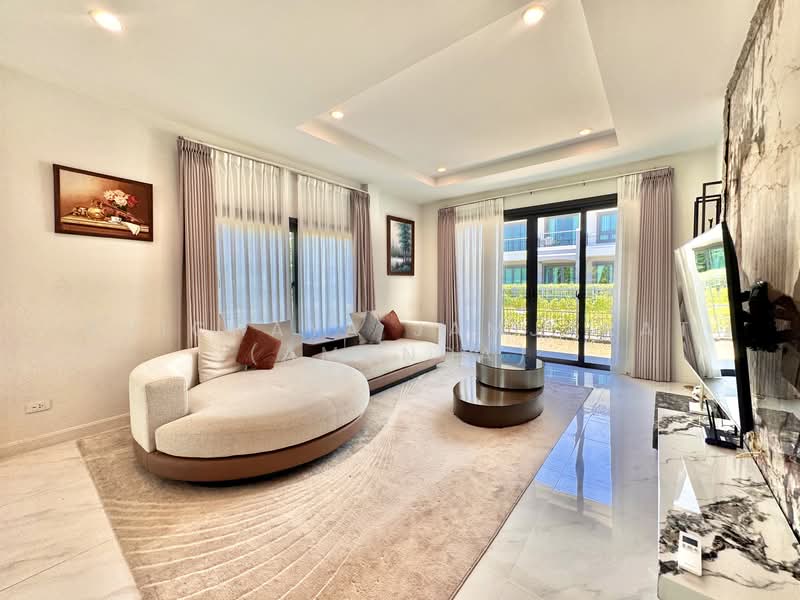 Supalai Lake Ville, Phuket, Ko Kaeo, Muang Phuket, Phuket, 4 Bedrooms, 261 sqm, Single Detached House For Rent, by Apichaya Jamjarat (Amanda), 500184735 - DDproperty.com