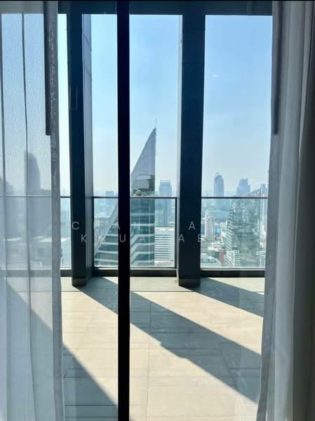 Noble Ploenchit, Bangkok, 1035 Ploenchit  Road, Lumphini, Pathum Wan, Bangkok, 3 Bedrooms, 209 sqm, Condo For Rent, by Chanisara Kruakaew, 500184741 - DDproperty.com