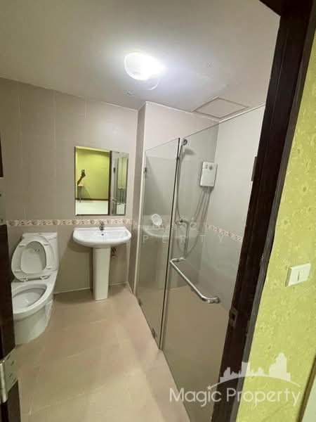 Le Cosi Ekamai 28, Bangkok, Sukhumvit, Khlong Tan Nua, Watthana, Bangkok, 1 Bedroom, 51 sqm, Condo For Rent, by Magic Property, 500184748 - DDproperty.com