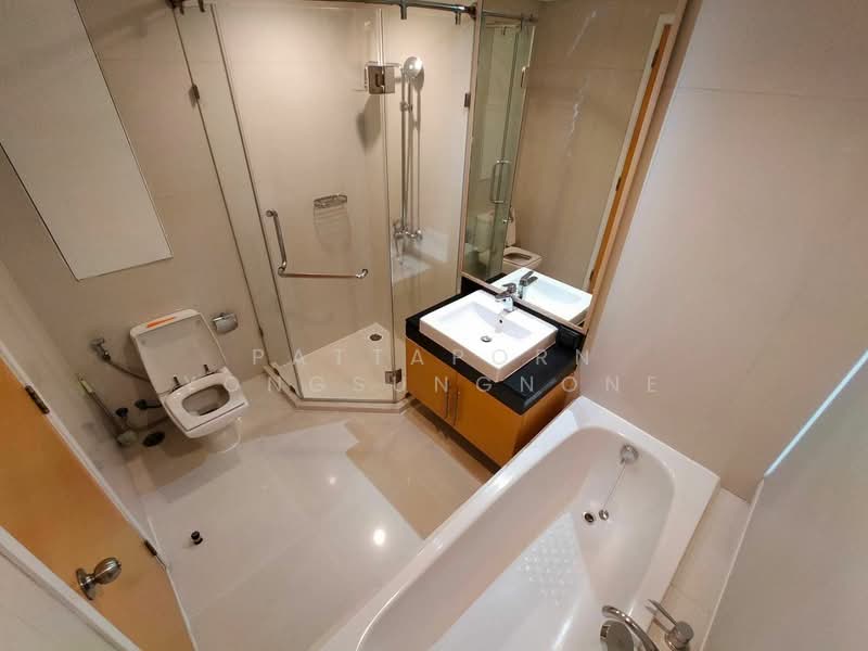 Fullerton Sukhumvit, Bangkok, Sukhumvit Road, Khlong Tan Nua, Watthana, Bangkok, 2 Bedrooms, 96 sqm, Condo For Rent, by Pattaporn Yongsungnone, 500184784 - DDproperty.com