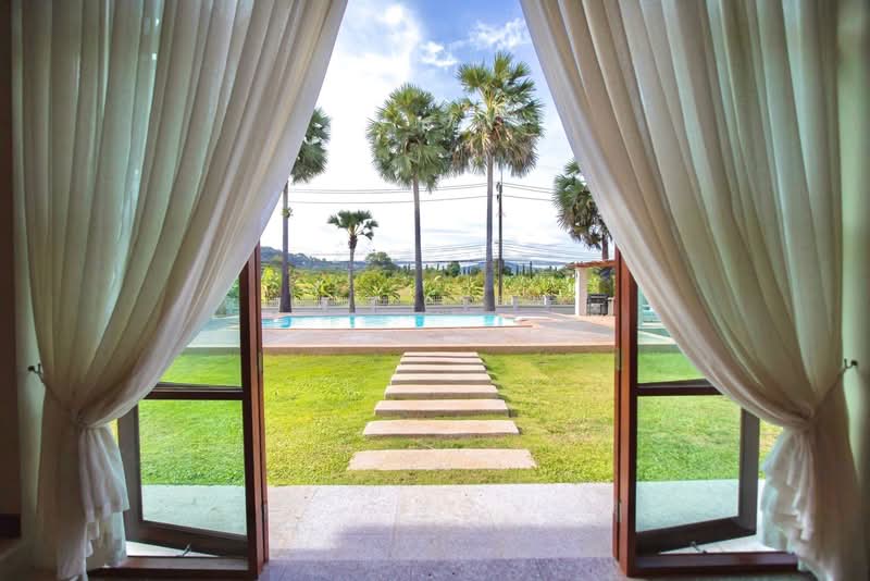 Chalong, Phuket, Chalong, Muang Phuket, Phuket, 5 Bedrooms, 2,060 sqm, Villa For Rent, by Ray Prime, 500184830 - DDproperty.com