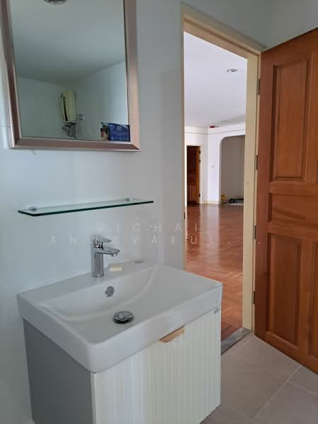 Tower Park, Bangkok, 88 Soi Sukhumvit 3, Sukhumvit Road, Khlongtoei Nua, Watthana, Bangkok, 3 Bedrooms, 275 sqm, Condo For Rent, by Vichai  Annavakulthorn, 500184867 - DDproperty.com