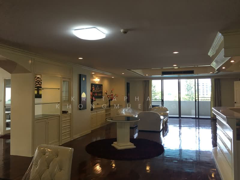 Oriental Towers, Bangkok, 25 Soi Ekkamai 12, Ekkamai Road, Khlong Tan Nua, Watthana, Bangkok, 4 Bedrooms, 452 sqm, Condo For Sale, by Kritaphak Khongmueang, 500184872 - DDproperty.com