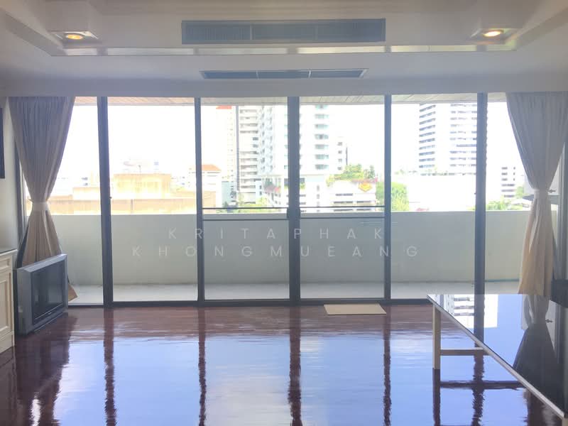 Oriental Towers, Bangkok, 25 Soi Ekkamai 12, Ekkamai Road, Khlong Tan Nua, Watthana, Bangkok, 4 Bedrooms, 452 sqm, Condo For Sale, by Kritaphak Khongmueang, 500184872 - DDproperty.com