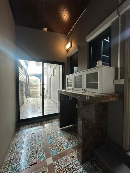 Passorn Songprapa, Bangkok, Songprapha Road, Si Khan, Don Mueang, Bangkok, 4 Bedrooms, 275 sqm, Single Detached House For Rent, by Pattaporn Yongsungnone, 500184894 - DDproperty.com