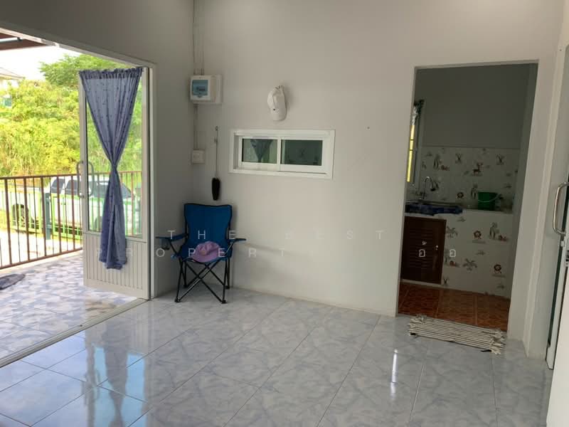 บ้านเดี่ยวพร้อมห้องเช่าวัดไทร นครสวรรค์, Nakhon Sawan, Wat Sai, Muang Nakhon Sawan, Nakhon Sawan, 5 Bedrooms, 150 sqm, Single Detached House For Sale, by The Best Property อ้อ, 500184896 - DDproperty.com