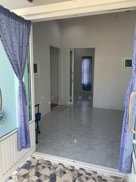 บ้านเดี่ยวพร้อมห้องเช่าวัดไทร นครสวรรค์, Nakhon Sawan, Wat Sai, Muang Nakhon Sawan, Nakhon Sawan, 5 Bedrooms, 150 sqm, Single Detached House For Sale, by The Best Property อ้อ, 500184896 - DDproperty.com