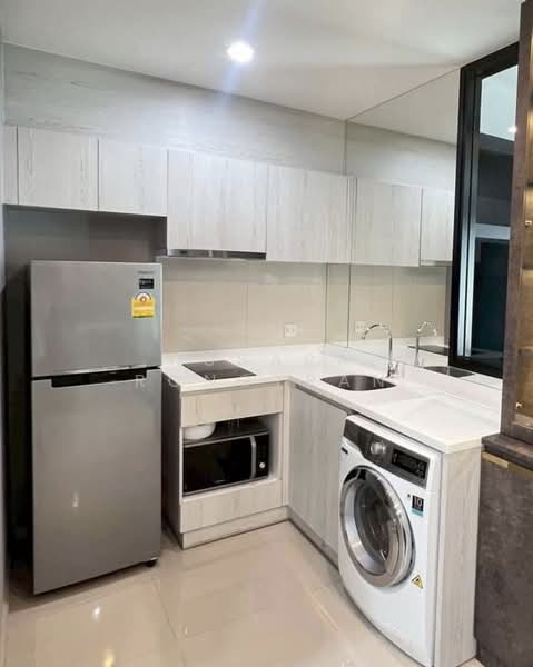 Life Asoke, Bangkok, Asoke-Dindang Road, Bang Kapi, Huai Khwang, Bangkok, 1 Bedroom, 35 sqm, Condo For Rent, by Nusara Rongtran, 500184903 - DDproperty.com