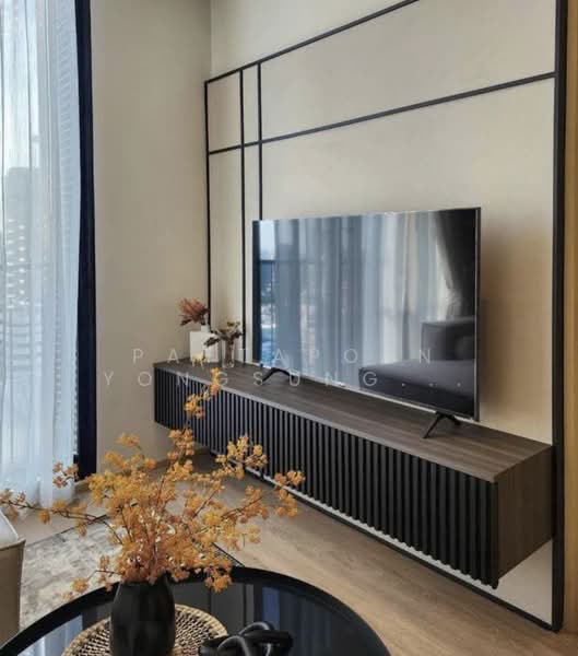 Noble State 39, Bangkok, 35 Soi Sukhumvit 39, Khlong Tan Nua, Watthana, Bangkok, 1 Bedroom, 42 sqm, Condo For Rent, by Pattaporn Yongsungnone, 500184925 - DDproperty.com