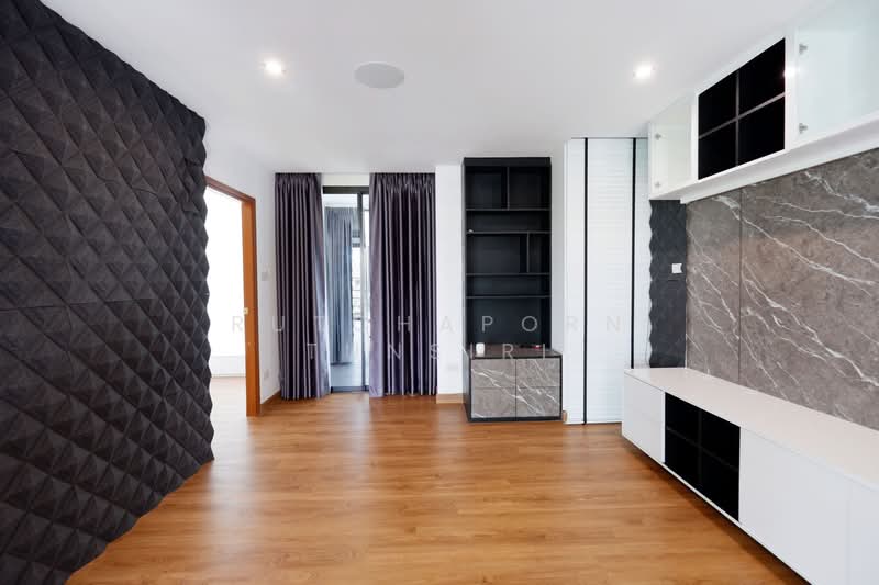 ทาวน์เฮ้าส์ในโครงการ ให้เช่า – ใกล้เซ็นทรัลเฟสติวัล เพียง 10 นาที ค่าเช่า 35,000 บาท / เดือนNo.6H149, เชียงใหม่, สันพระเนตร, สันทราย, เชียงใหม่, 185 ตร.ม., ทาวน์เฮ้าส์ ให้เช่า, โดย Rutchaporn Tunsiri, 500184929 - DDproperty.com