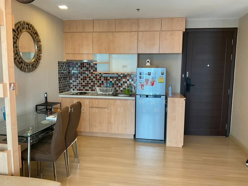 Thru Thonglor, Bangkok, Petchaburi Road, Bang Kapi, Huai Khwang, Bangkok, 1 Bedroom, 38 sqm, Condo For Rent, by Kritaphak Khongmueang, 500184960 - DDproperty.com