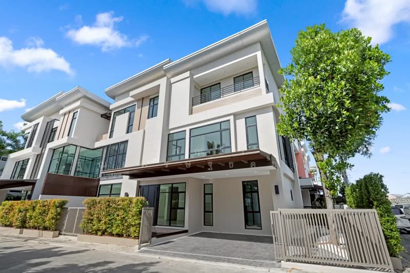 the zenith, Bangkok, Wang Thonglang, Wang Thonglang, Bangkok, 3 Bedrooms, 49 sqm, Semi-Detached House (Twin House) For Sale, by Tharnavee Tharnasetthadakul, 500184972 - DDproperty.com