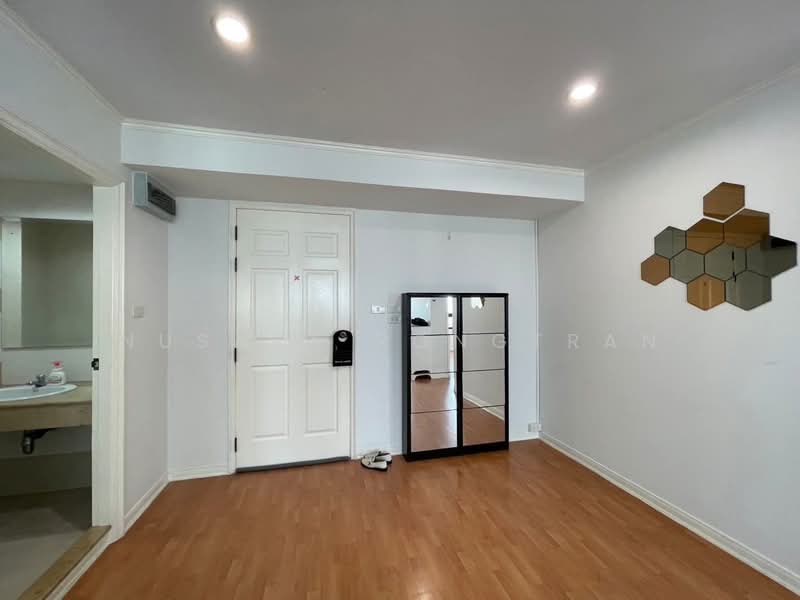 So Origin Kaset Interchange, Bangkok, 23106 Phahonyothin Rd, Sena Nikhom, Chatuchak, Bangkok, 2 Bedrooms, 66 sqm, Condo For Rent, by Nusara Rongtran, 500184975 - DDproperty.com