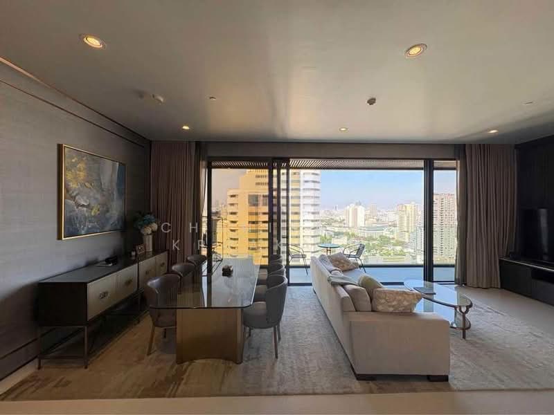 Vittorio 39, Bangkok, 8 Sukhumvit, Khlong Tan Nua, Watthana, Bangkok, 2 Bedrooms, 127 sqm, Condo For Sale, by Chanisara Kruakaew, 500184983 - DDproperty.com