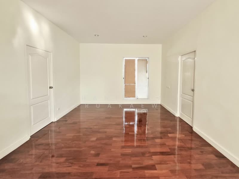 Blue Lagoon Bangna-Trad KM. 8, Bangkok, Kanchanaphisek Road, Dok Mai, Prawet, Bangkok, 3 Bedrooms, 290 sqm, Single Detached House For Sale, by Chanisara Kruakaew, 500184992 - DDproperty.com