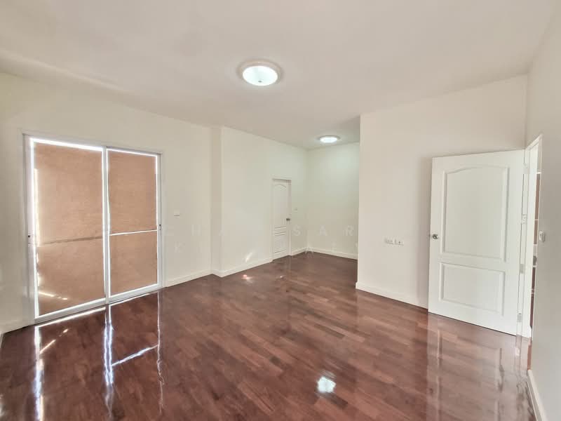 Blue Lagoon Bangna-Trad KM. 8, Bangkok, Kanchanaphisek Road, Dok Mai, Prawet, Bangkok, 3 Bedrooms, 290 sqm, Single Detached House For Sale, by Chanisara Kruakaew, 500184992 - DDproperty.com