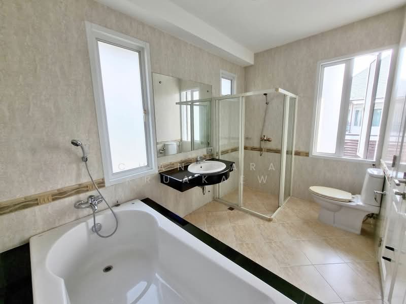 Blue Lagoon Bangna-Trad KM. 8, Bangkok, Kanchanaphisek Road, Dok Mai, Prawet, Bangkok, 3 Bedrooms, 290 sqm, Single Detached House For Sale, by Chanisara Kruakaew, 500184992 - DDproperty.com