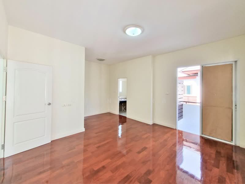 Blue Lagoon Bangna-Trad KM. 8, Bangkok, Kanchanaphisek Road, Dok Mai, Prawet, Bangkok, 3 Bedrooms, 290 sqm, Single Detached House For Sale, by Chanisara Kruakaew, 500184999 - DDproperty.com