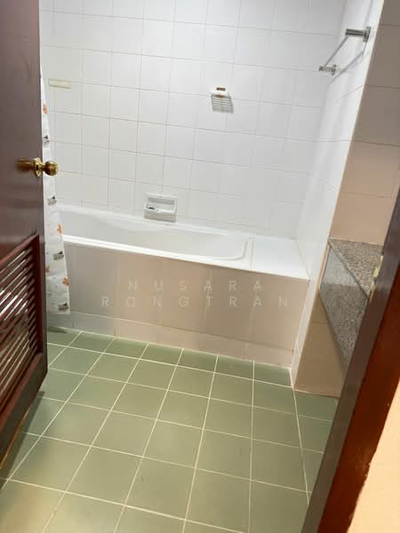 Witthayu Complex : วิทยุ คอมเพล็กซ์, กรุงเทพ, 1673 ถนนเพชรบุรีตัดใหม่, มักกะสัน, ราชเทวี, กรุงเทพ, 95 ตร.ม., คอนโด ให้เช่า, โดย Nusara Rongtran, 500185025 - DDproperty.com