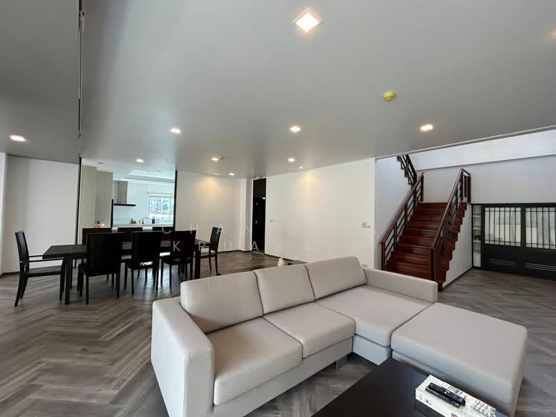 Baan Kwanta, Bangkok, 87 Sukhumvit Road, Khlong Tan Nua, Watthana, Bangkok, 4 Bedrooms, 350 sqm, Apartment For Rent, by Chanisara Kruakaew, 500185026 - DDproperty.com