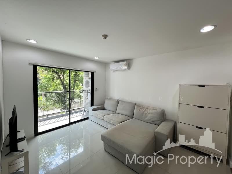 Zenith Place Sukhumvit 42, Bangkok, Sukhumvit Road, Phra Kanong, Khlong Toei, Bangkok, 2 Bedrooms, 52 sqm, Condo For Rent, by Magic Property, 500185107 - DDproperty.com