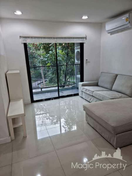 Zenith Place Sukhumvit 42, Bangkok, Sukhumvit Road, Phra Kanong, Khlong Toei, Bangkok, 2 Bedrooms, 52 sqm, Condo For Rent, by Magic Property, 500185107 - DDproperty.com