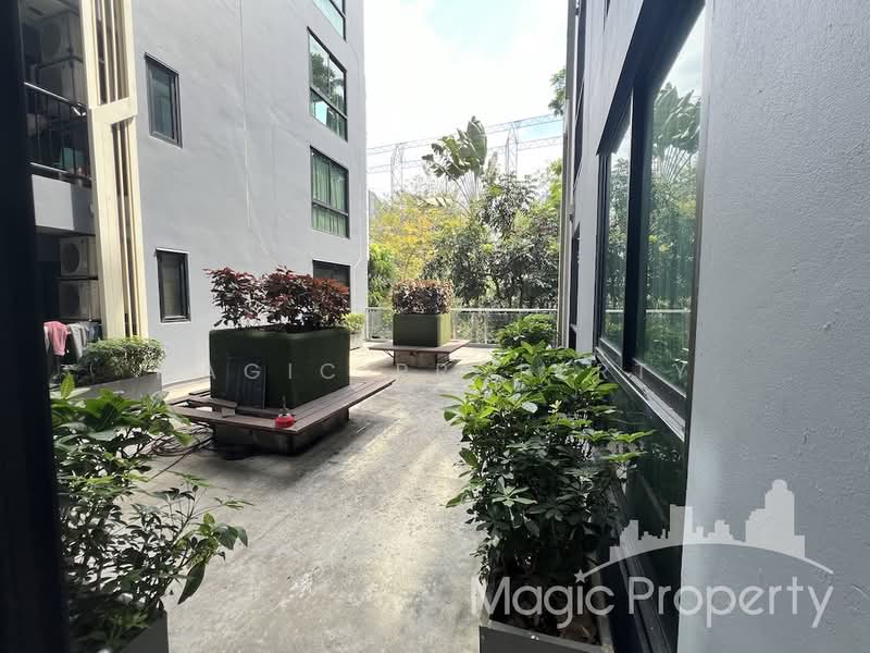 Zenith Place Sukhumvit 42, Bangkok, Sukhumvit Road, Phra Kanong, Khlong Toei, Bangkok, 2 Bedrooms, 52 sqm, Condo For Rent, by Magic Property, 500185107 - DDproperty.com