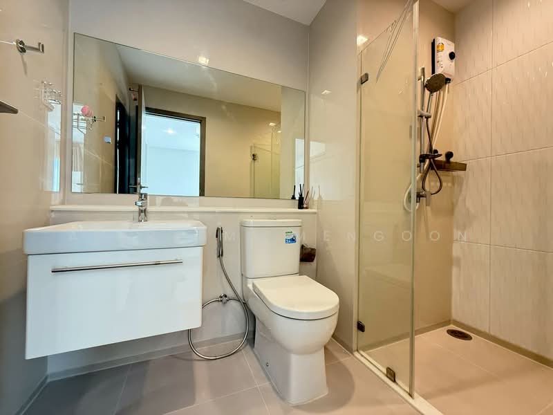 Life Asoke Hype, Bangkok, 339 Chaturathit Rd, Makkasan, Ratchathewi, Bangkok, 2 Bedrooms, 60 sqm, Condo For Rent, by Aparasmi Mengoon, 500185129 - DDproperty.com