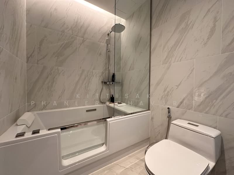 The Room Sukhumvit 38, Bangkok, Soi Sukhumvit 38, Phra Kanong, Khlong Toei, Bangkok, 2 Bedrooms, 69 sqm, Condo For Sale, by Kittisak Phanlertchavarit, 500185200 - DDproperty.com