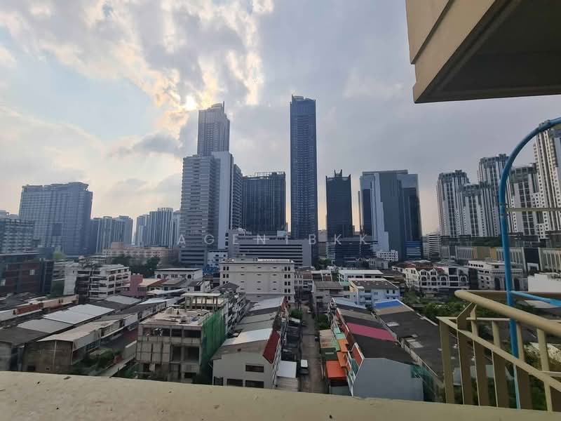 Lumpini Place Rama 9-Ratchada, Bangkok, Rama 9 Road, Huai Khwang, Huai Khwang, Bangkok, 1 Bedroom, 37 sqm, Condo For Rent, by Agentbkk, 500185202 - DDproperty.com